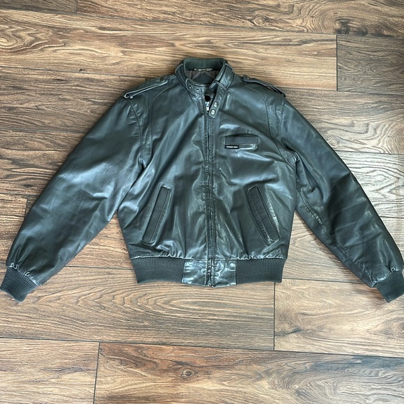 Members Only leather jacket - Picture 2 of 7